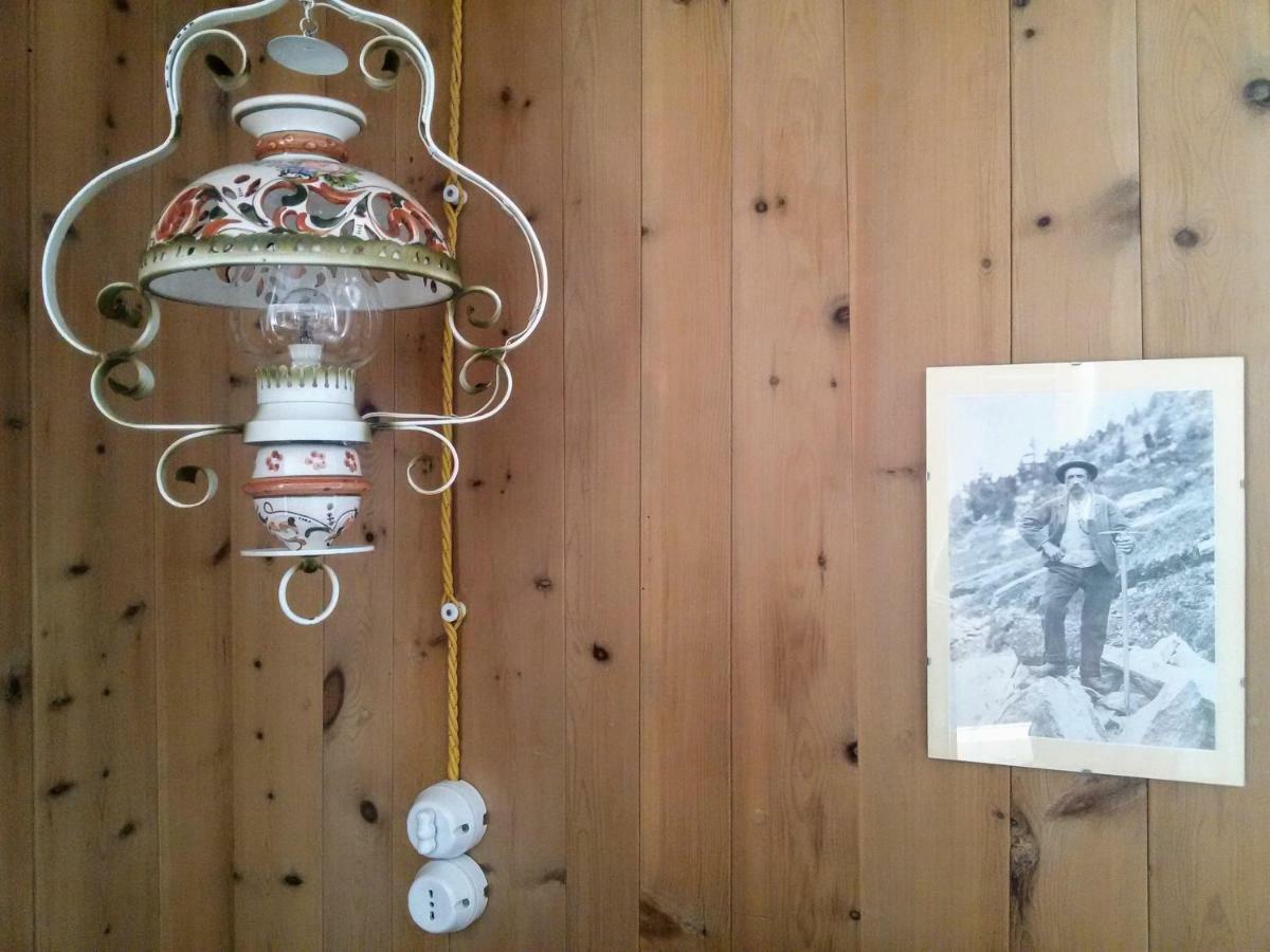 Casa Zebrusius - Bepi&Piera'S Suite Valfurva Eksteriør billede